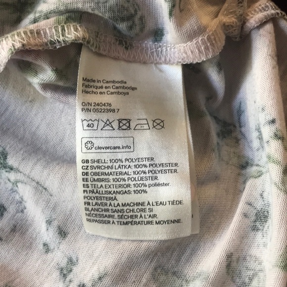 Beautiful Fall Blouse - Picture 3 of 3